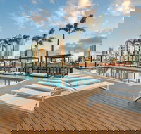 Qube Broadbeach - Accommodation Brunswick Heads