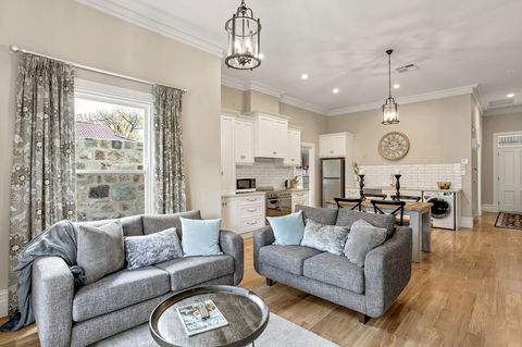 Grandview Accommodation - The Elm Tree Apartments - Accommodation Brunswick Heads 5