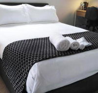 Lakeside Retreat  Business - Accommodation Brunswick Heads