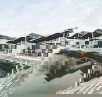 Caves Coastal Bar  Bungalows - Accommodation Brunswick Heads