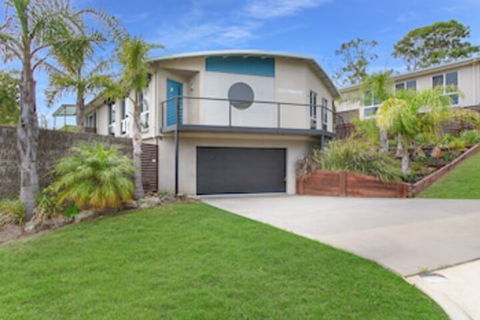 Lake House - Accommodation Brunswick Heads 0