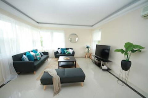 Baulkham Hills Beauty - Accommodation Brunswick Heads 0