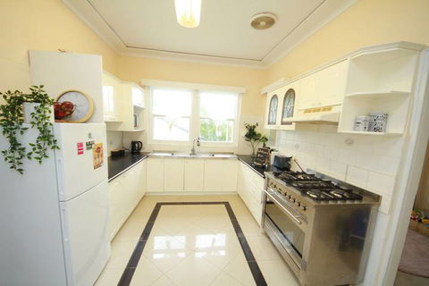 Baulkham Hills Beauty - Accommodation Brunswick Heads 5