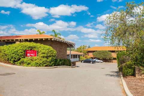 Nightcap At Wanneroo Tavern - Accommodation Brunswick Heads 1