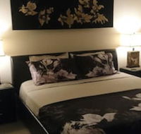 Palm Lakeside - Bowen Whitsundays Wifi Netflix Private Cool Luxury - Accommodation Brunswick Heads
