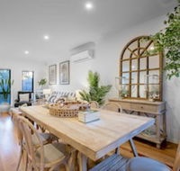 AUJOY 3 Bed Townhouse Burwood 3 - Accommodation Brunswick Heads