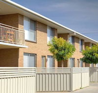 The Executive - Central  Sophisticated - Accommodation Brunswick Heads