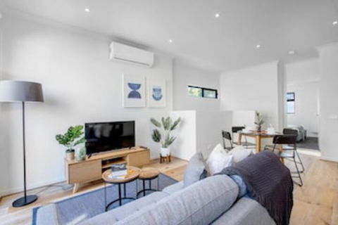 89 Fancy Doncaster Home - Accommodation Brunswick Heads 0