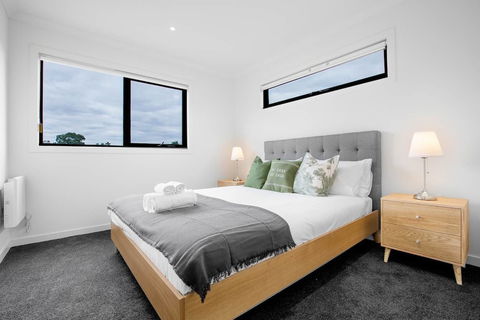 92 Brand New Doncaster Local House - Accommodation Brunswick Heads 6