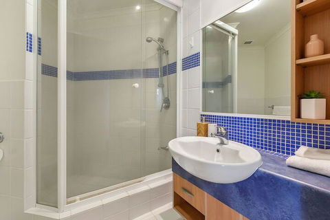 BEACH BLISS LUXURIOUS APARTMENT With POOL - Accommodation Brunswick Heads 2