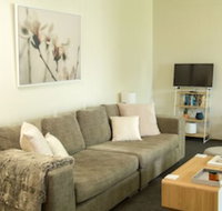 Two Bedroom Gem Short Drive to MONA