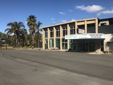 Rivers Apartments & Motel Sale Gippsland - Accommodation Brunswick Heads 6