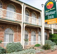 Hamilton's Henry Parkes Motor Inn Parkes - Accommodation Brunswick Heads