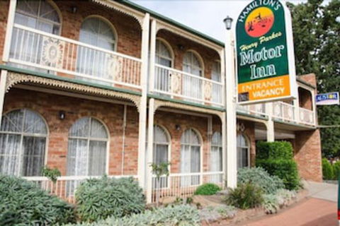 Hamilton's Henry Parkes Motor Inn, Parkes - Accommodation Brunswick Heads 0
