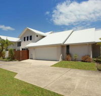 60 Beachway Parade Marcoola 500 BOND Linen supplied - Accommodation Brunswick Heads