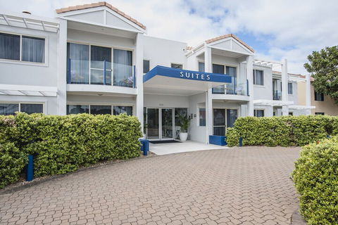 The Marina Hotel - Accommodation Brunswick Heads 5