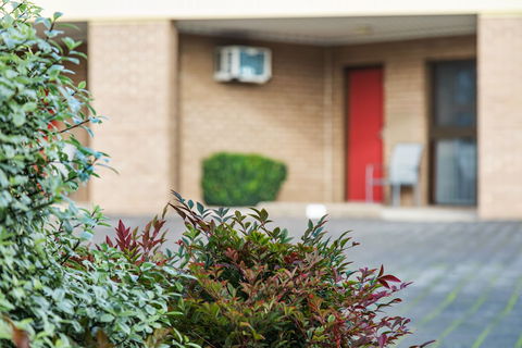 Presidential Motel - Accommodation Brunswick Heads 0