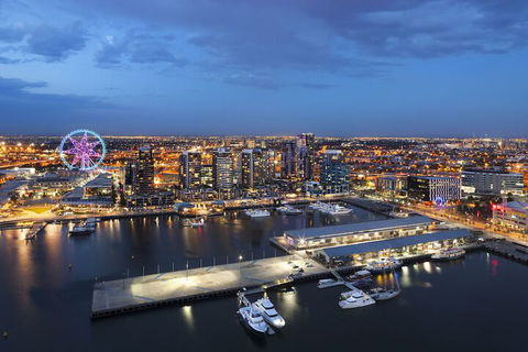 The Sebel Melbourne Docklands Hotel - Accommodation Brunswick Heads 1