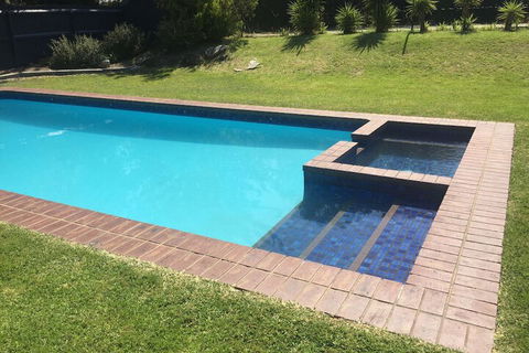 Point Lonsdale Guest House - Accommodation Brunswick Heads 1