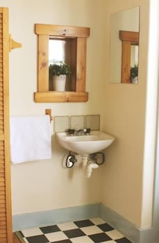 Katoomba Mountain Lodge - Accommodation Brunswick Heads 4