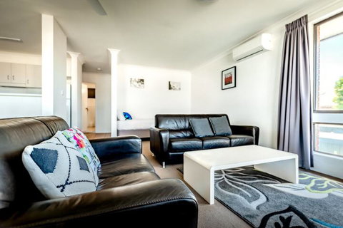 Coffs Harbour Holiday Apartments - Accommodation Brunswick Heads 5