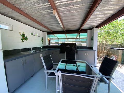 Palm View Holiday Apartments - Accommodation Brunswick Heads 2