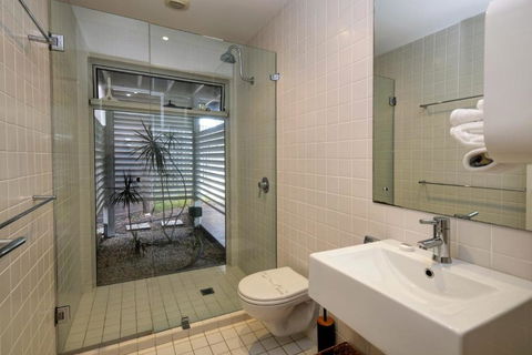 BEACH BAY BEE PET FRIENDLY - Accommodation Brunswick Heads 5