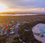 Angourie Blue 7 stroll to surfing beaches. - Accommodation Brunswick Heads