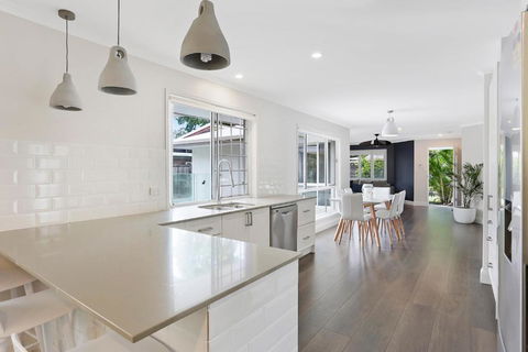 Poolside Noosa Oasis Pet Friendly - Accommodation Brunswick Heads 2