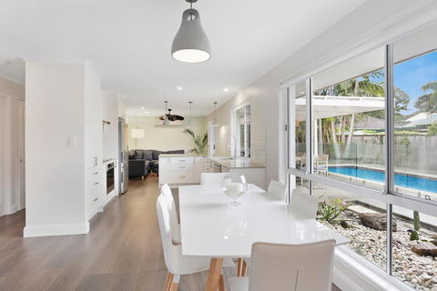 Poolside Noosa Oasis Pet Friendly - Accommodation Brunswick Heads 6