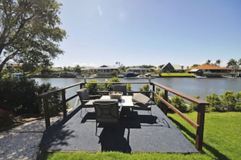 Bribie Island Canal Holiday Destination - Accommodation Brunswick Heads 0