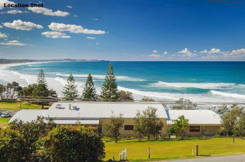 Bonny Beach House Holiday Accommodation With Pool - Accommodation Brunswick Heads 4