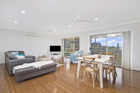 SEAVIEW DREAM Bonny Hills - Accommodation Brunswick Heads 6