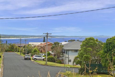 SEAVIEW DREAM Bonny Hills - Accommodation Brunswick Heads 5
