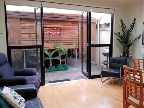 The Artisan 3BR House In The City - Accommodation Brunswick Heads 5