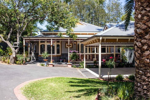 The Oaks Lilydale Accommodation - Accommodation Brunswick Heads 2