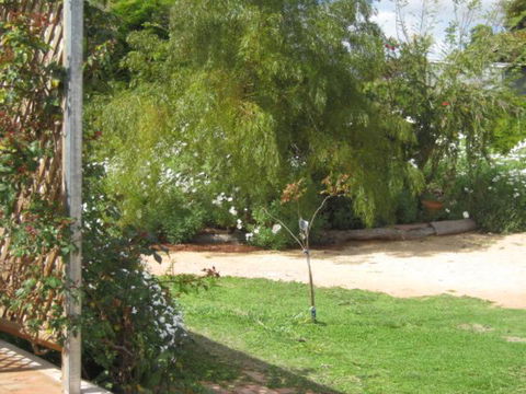 Amalie Cottage Waikerie Unit 1 - Accommodation Brunswick Heads 3