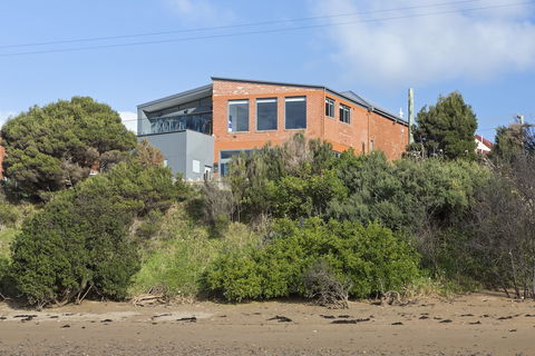 Novo Luxury Apartment - Accommodation Brunswick Heads 0