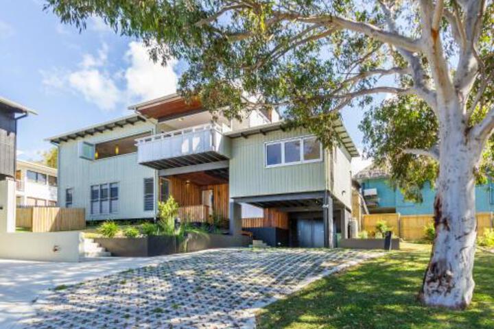 Eastern Brisbane QLD Accommodation Brunswick Heads