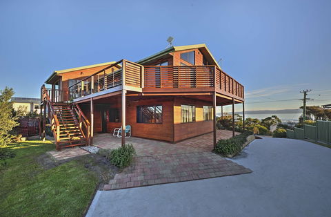 Zenith - Accommodation Brunswick Heads 0