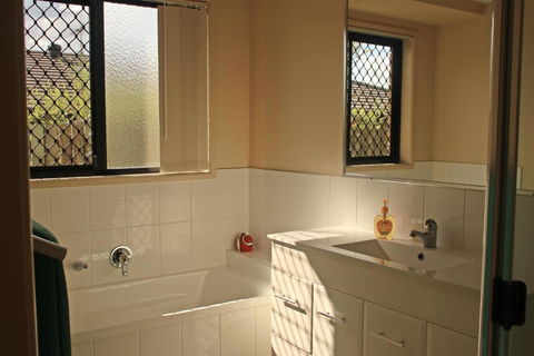 Banksia & Acacia Apartments - Accommodation Brunswick Heads 5