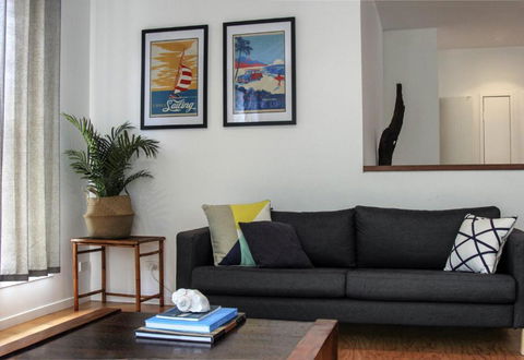 17 Naiad Court Modern Open Plan Family Home With Covered Outdoor Area & Double Lock Up Garage - Accommodation Brunswick Heads 2