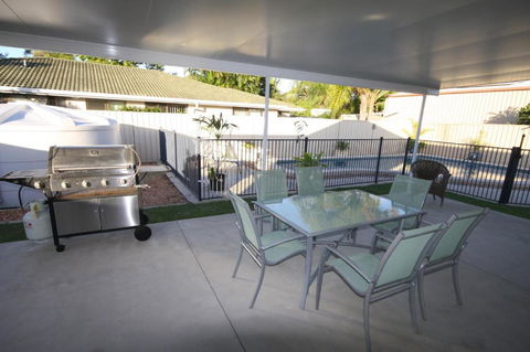 62 Tingira Close Modern Lowset Home With Swimming Pool Outdoor Area Ample Parking. Pet Friendly - Accommodation Brunswick Heads 2