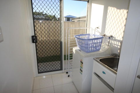 62 Tingira Close Modern Lowset Home With Swimming Pool Outdoor Area Ample Parking. Pet Friendly - Accommodation Brunswick Heads 3