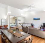 Unit 4 Rainbow Surf Modern double storey townhouse with large shared pool close to beach  shop - Accommodation Brunswick Heads