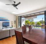 Unit 3 Rainbow Surf Modern double storey townhouse with large shared pool close to beach  shop - Accommodation Brunswick Heads