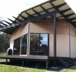 BAY of FIRES ECO HUT off grid experience at Binalong Bay
