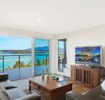 Hillcrest Views of Wagonga - Accommodation Brunswick Heads
