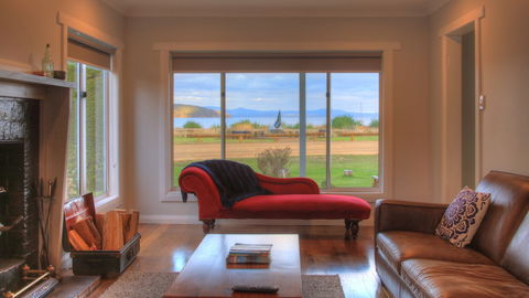 Castaway Cottage - Essentially Tas - Accommodation Brunswick Heads 4