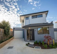Trendy Sweet Home In Blackburn South - Accommodation Brunswick Heads